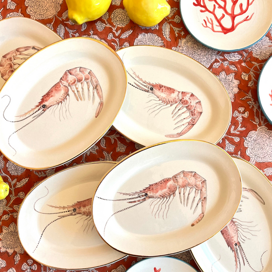 Keramikteller mit Garnelen-Motiv und Goldrand