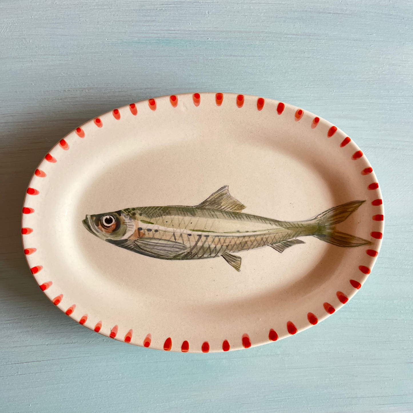 Keramikteller mit Sardinen Motiv