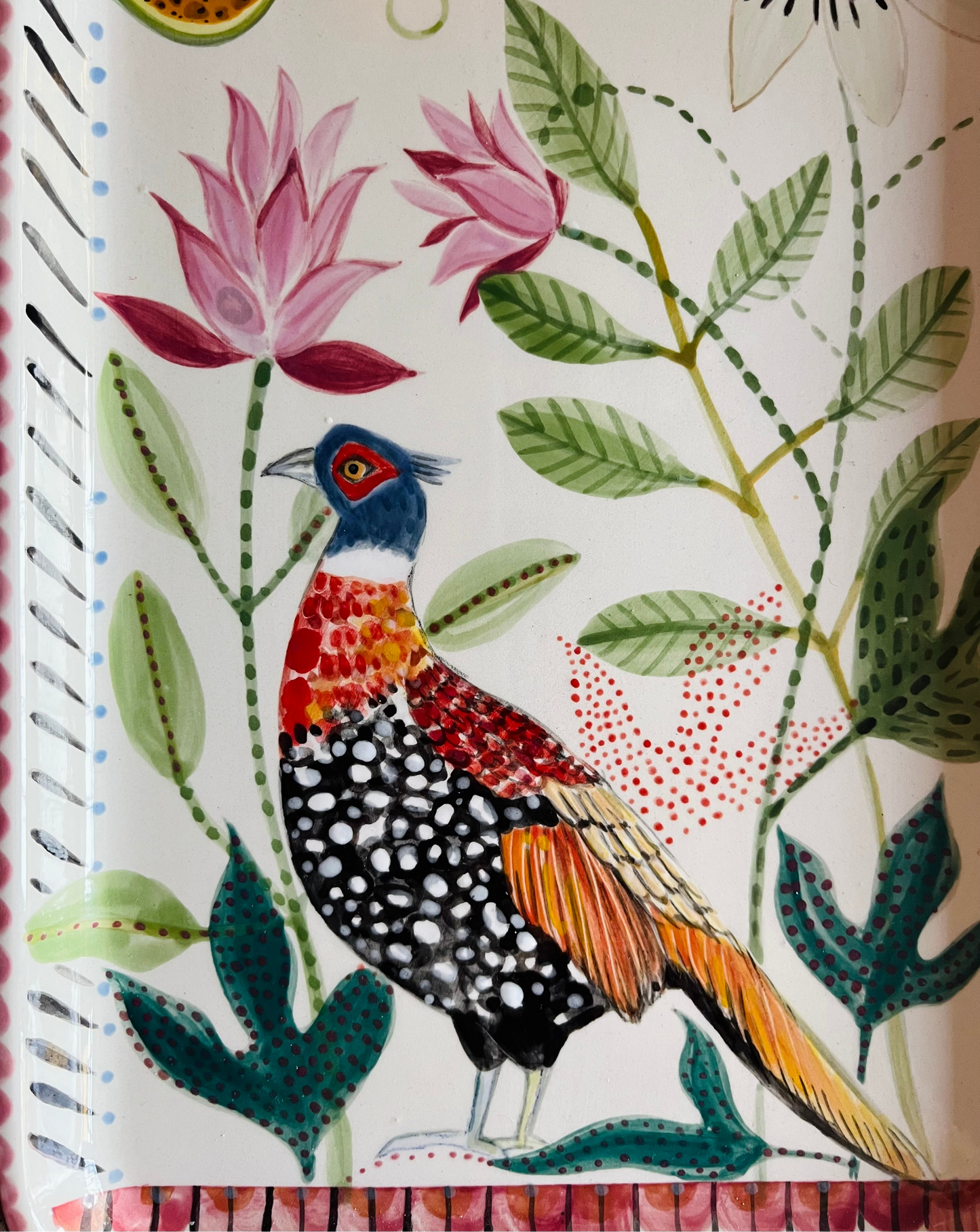 Handbemaltes Tablett "Bloom & Feather"